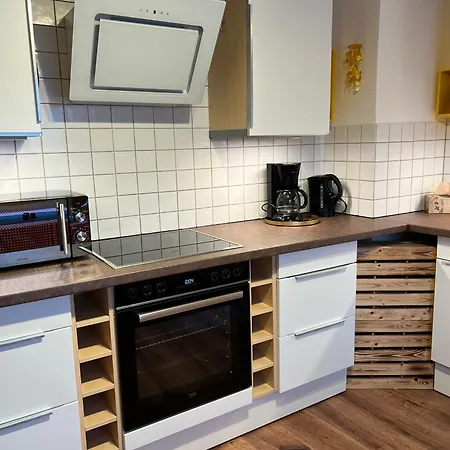 Ferienhaus Gimmeldingen Проживание в семье *